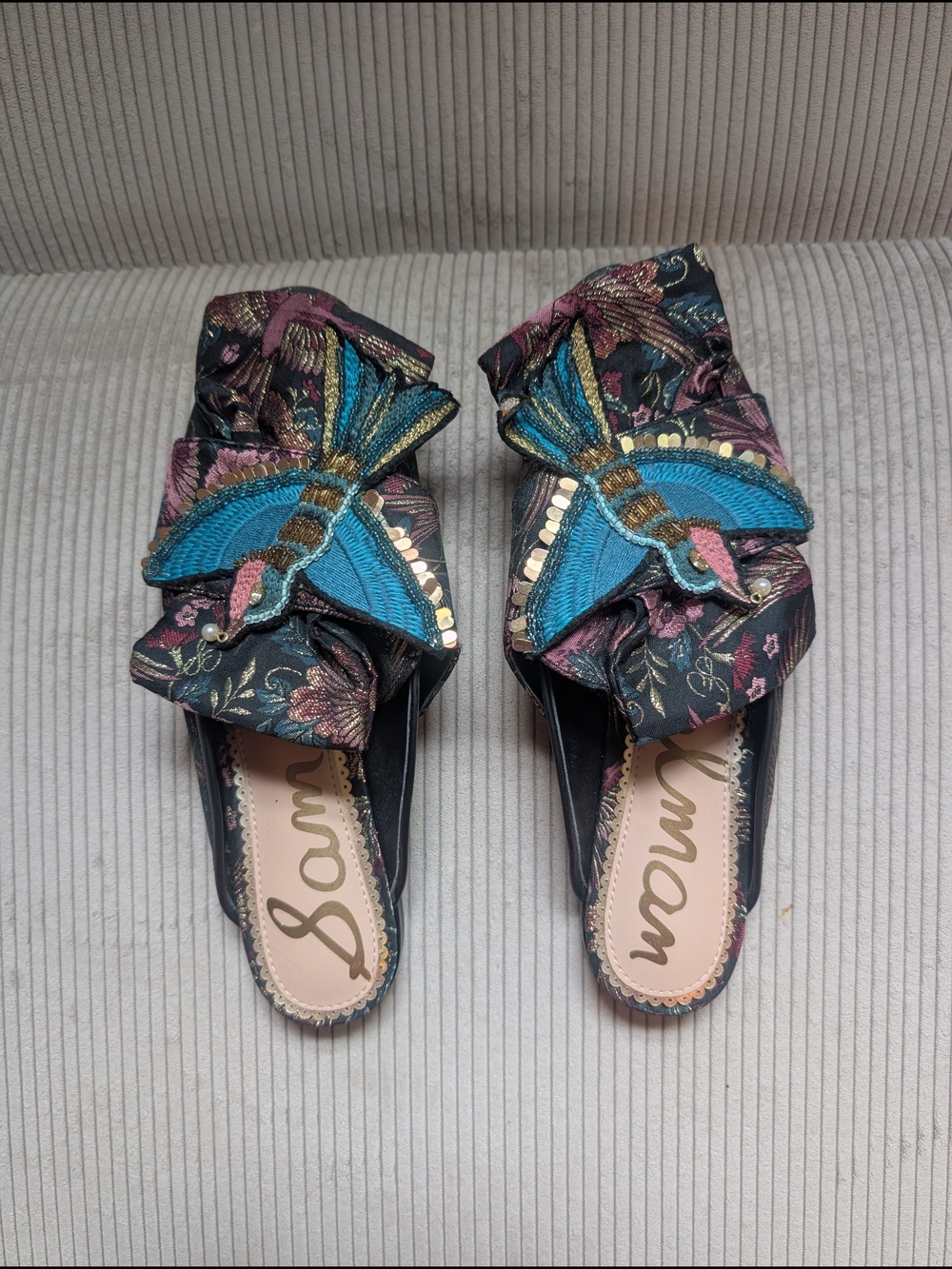 Rare Sam Edelman Blue Bird Embroidered Slide Sandals